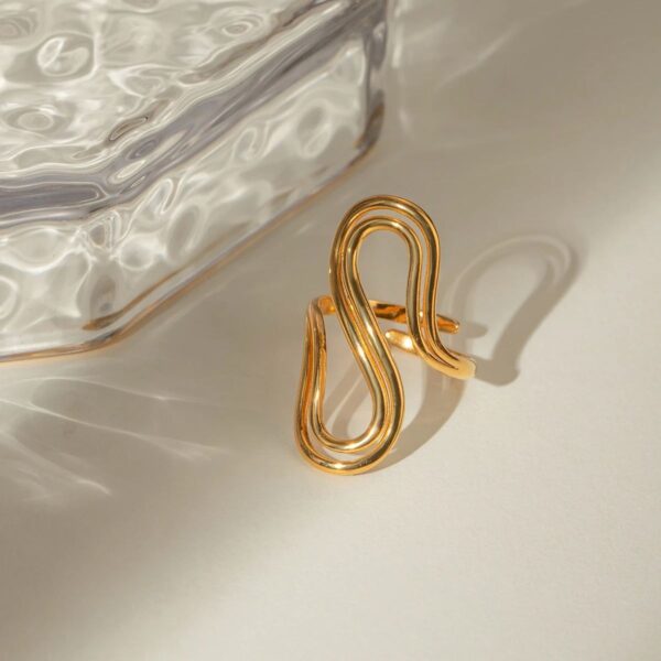 Wave ring