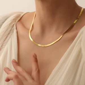 Seraphina Snake Chain