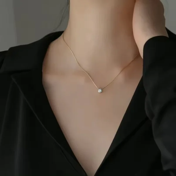Juliette Solitaire Necklace - Image 3