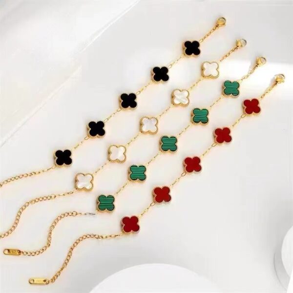 Scarlet Clover Bracelet- Red - Image 3