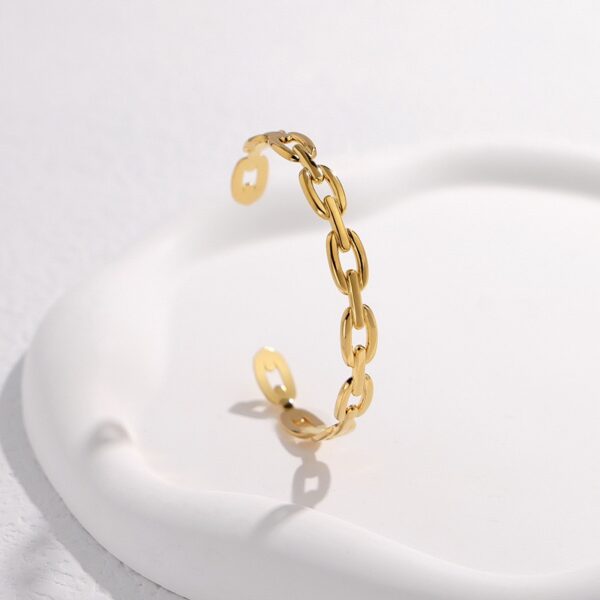 Raha Cuff